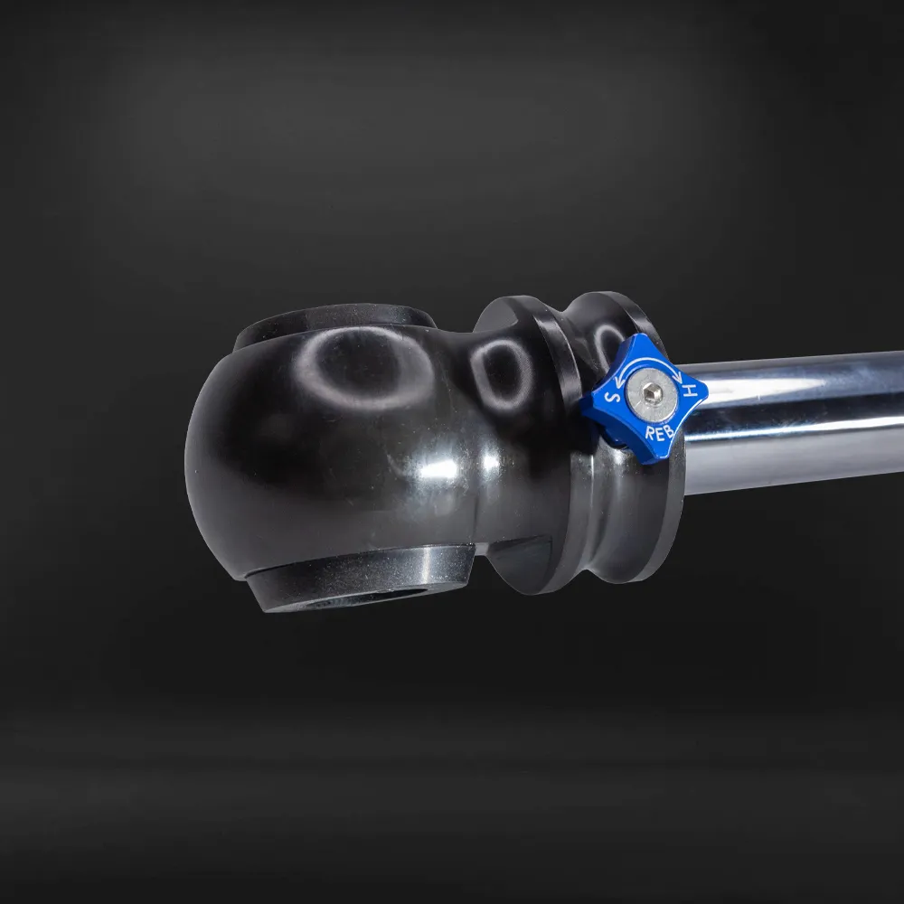 Superior 3 Way Adjustable 2.5 Monotube Remote Reservoir Black Series Shock