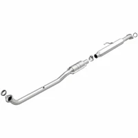 Magnaflow Conv DF 2012-2014 CAMRY 2.5L Underbody