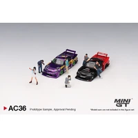 1:64 Figurine: Car Enthusiast