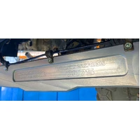 Billet Series 7075 - T6 Alloy Hybrid Radius Arms With Drop Box Suitable For Nissan Patrol GQ/GU 5 Inch (125mm) Castor Correction