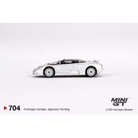 1:64 Bugatti EB110 GT Grigio Chiaro