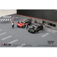 1:64 Figurine: NISMO Technician Team
