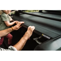 MRC-2000 Manual Roll Cover - MRC20MI10AO