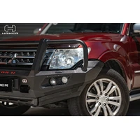 King series Plus bull bar (Pajero 06-21)