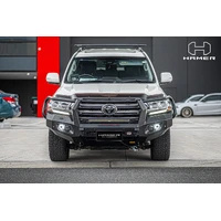 King series Plus bull bar (Landcruiser 200 Series 15-21)