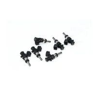 A Bosch EV14 Universal 40mm compact 750cc (extended nozzle)