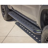 Premium Side Steps (Triton MV 25-25)